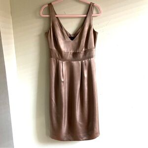 NWOT Tommy Hilfiger 100% silk satin sleeveless sheath midi dress Size 8 Cocoa